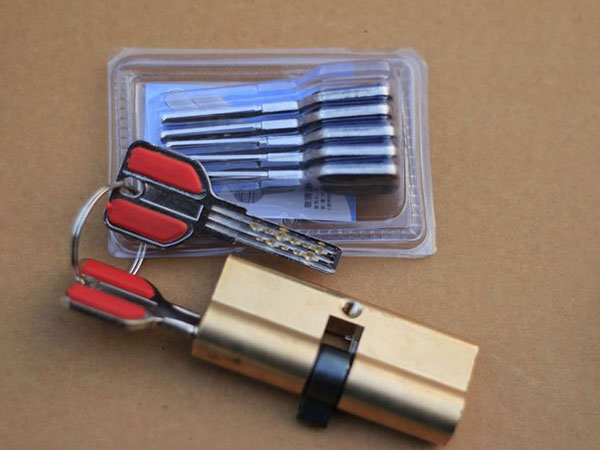 南溪24小时上门开锁公司